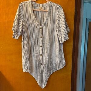 Como Vintage Blue and White Striped Top